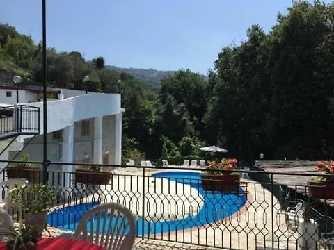 Cavour 3* سورينتو