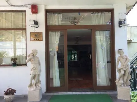 Cavour Hotell 3*